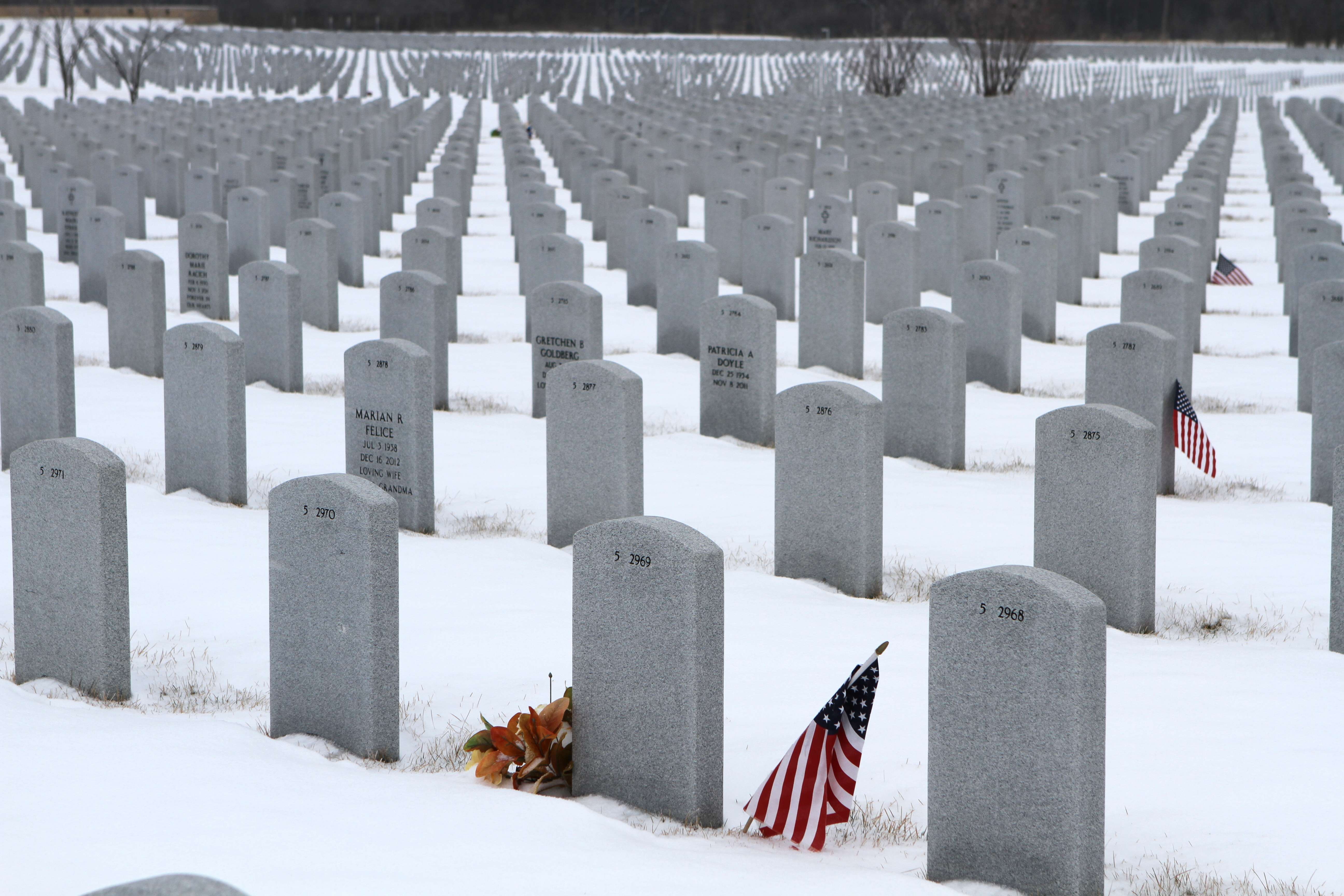 Abraham Lincoln National Cemetery | Enjoy Illinois