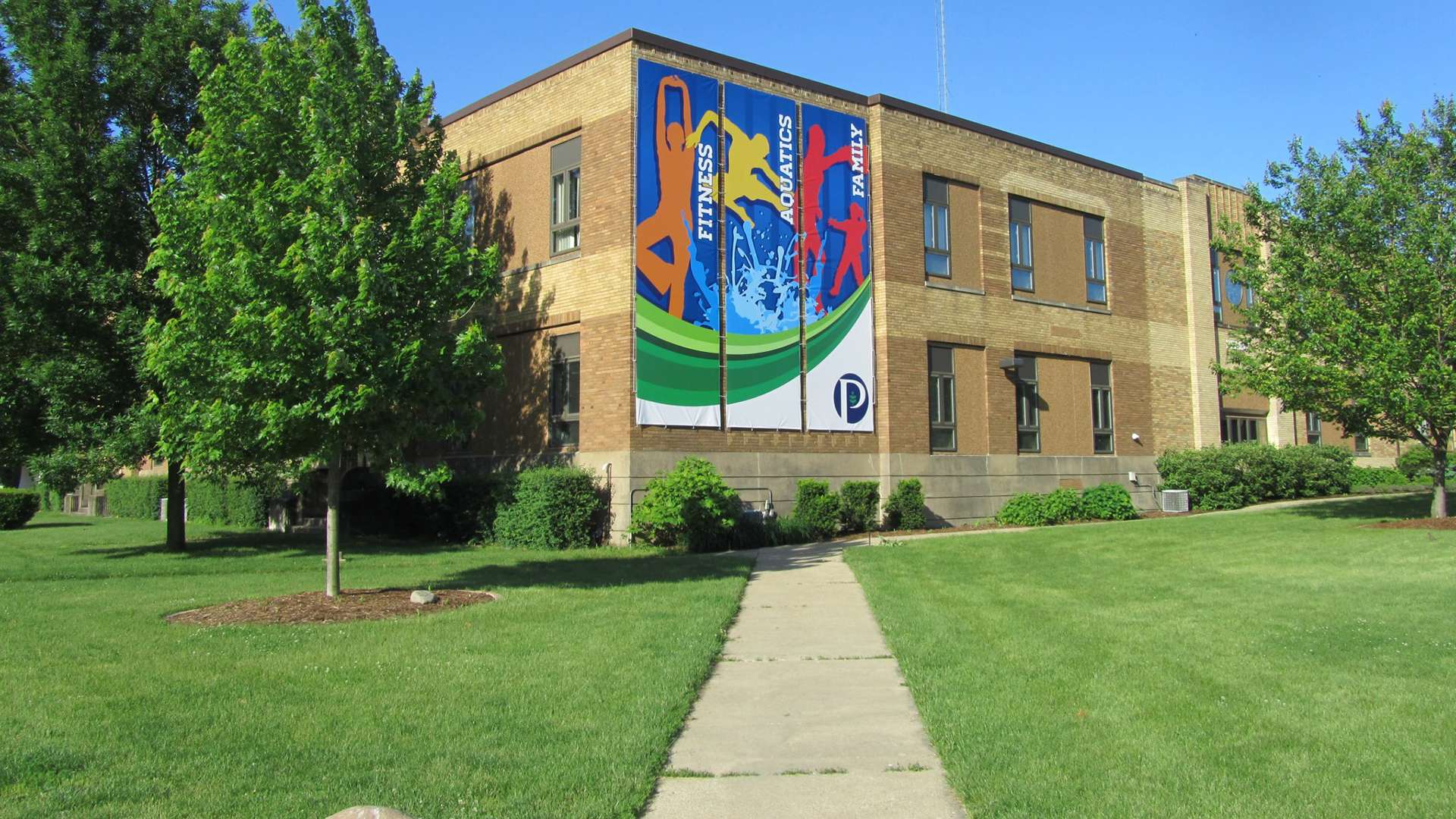 Pearce Community Center Enjoy Illinois