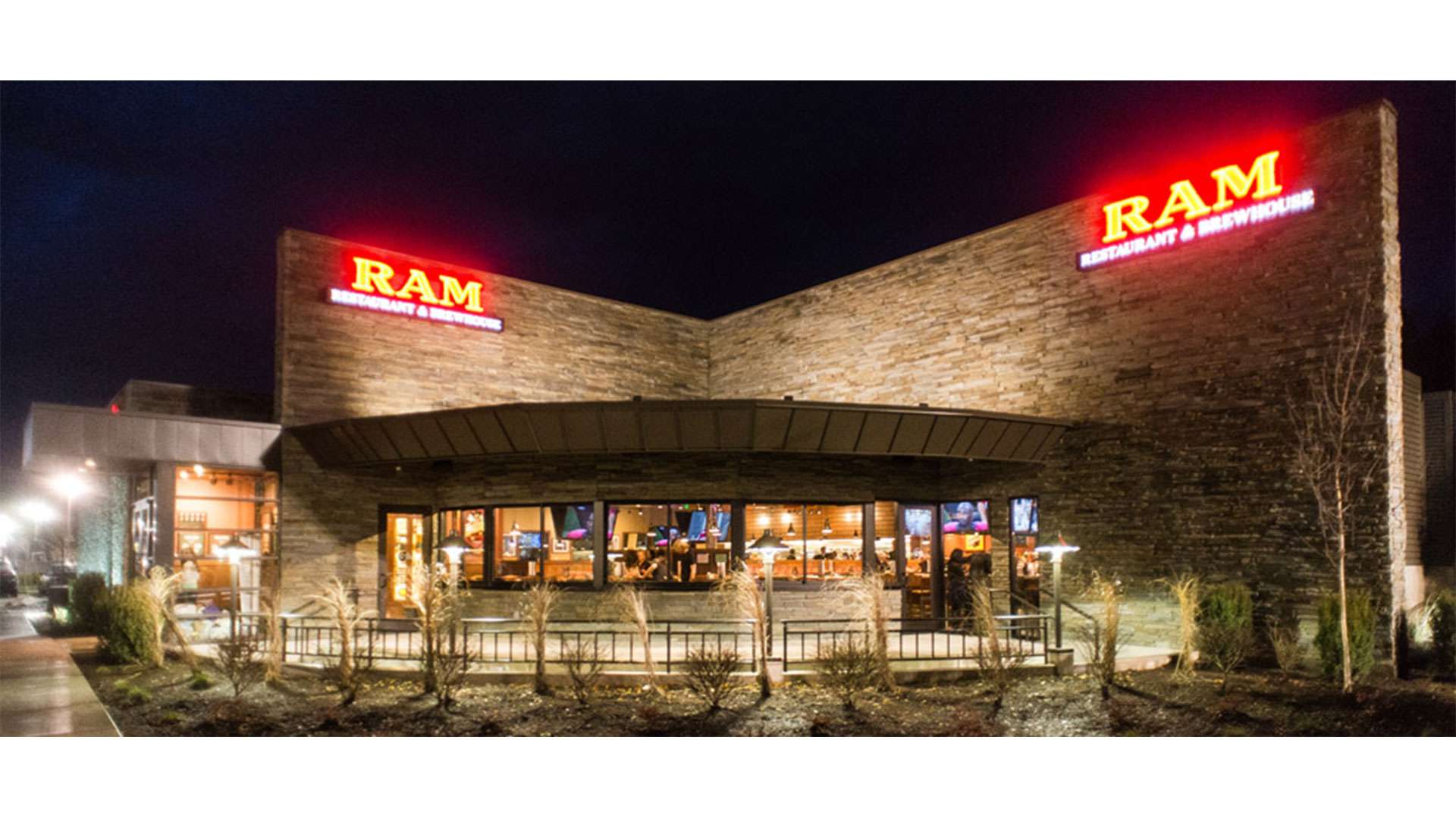 RAM Restaurant & Brewery - Rosemont | Enjoy Illinois